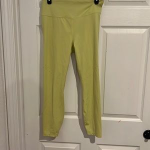 Large Joy Lab lime green/greenish yellow athletic leggings with zipper pocket
